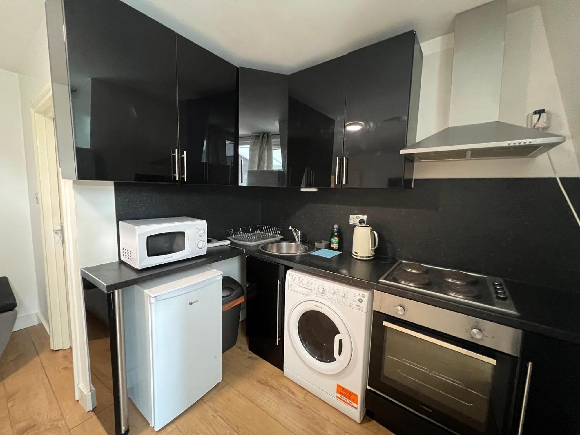 Comfy 2 Bedroom Apartments - Finchley Road, London Exterior photo
